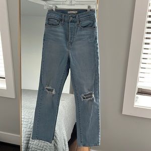 Levi’s Wedgie Straight Denim